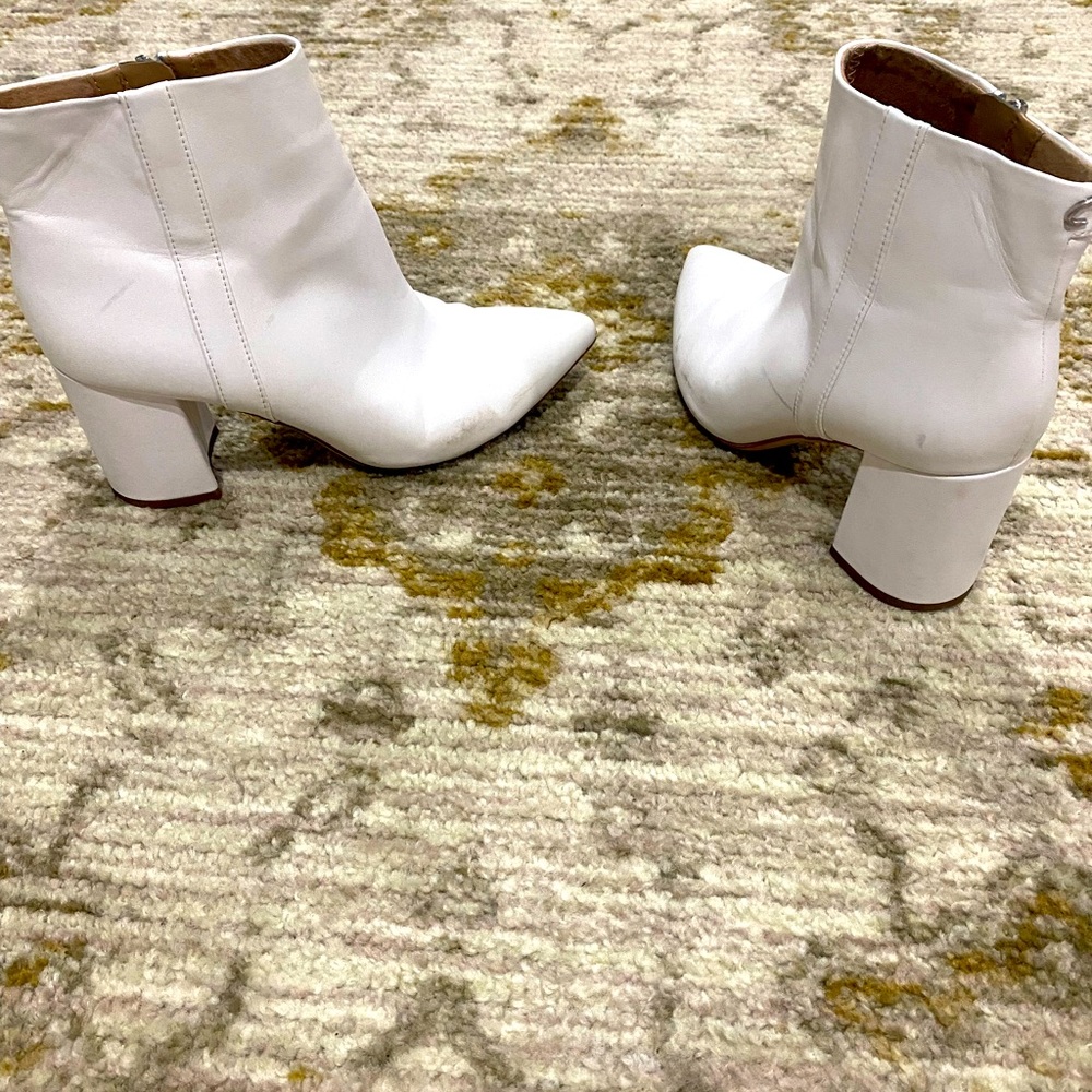 Circus by Sam Edelman White Booties